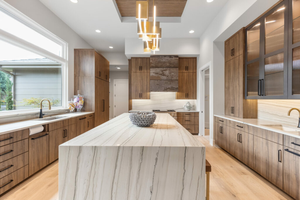 How to Design a Kitchen That Looks New for Year